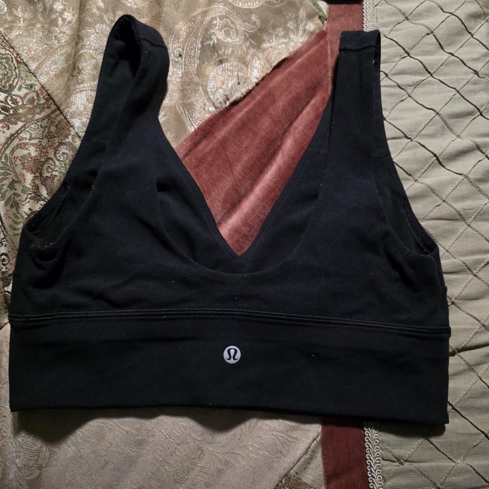 Lululemon Athletica Deep Black V-Neck Bra - Picture 4 of 7